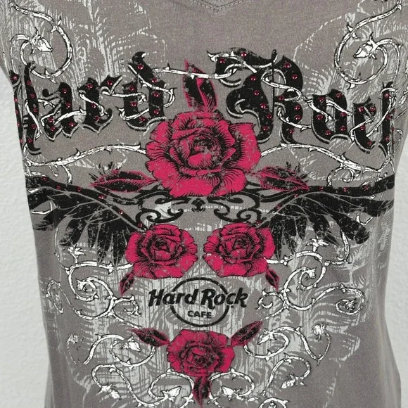 Hard Rock Cafe Aruba Womens Gray V-Neck Graphic T-Shirt Pink Roses Rhinestone S - Picture 3 of 10